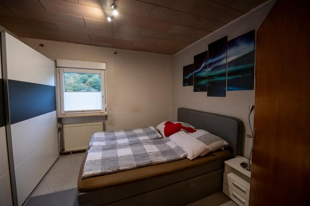 Schoene Ferienwohnung In Ruhiger Lage Altena Buitenkant foto