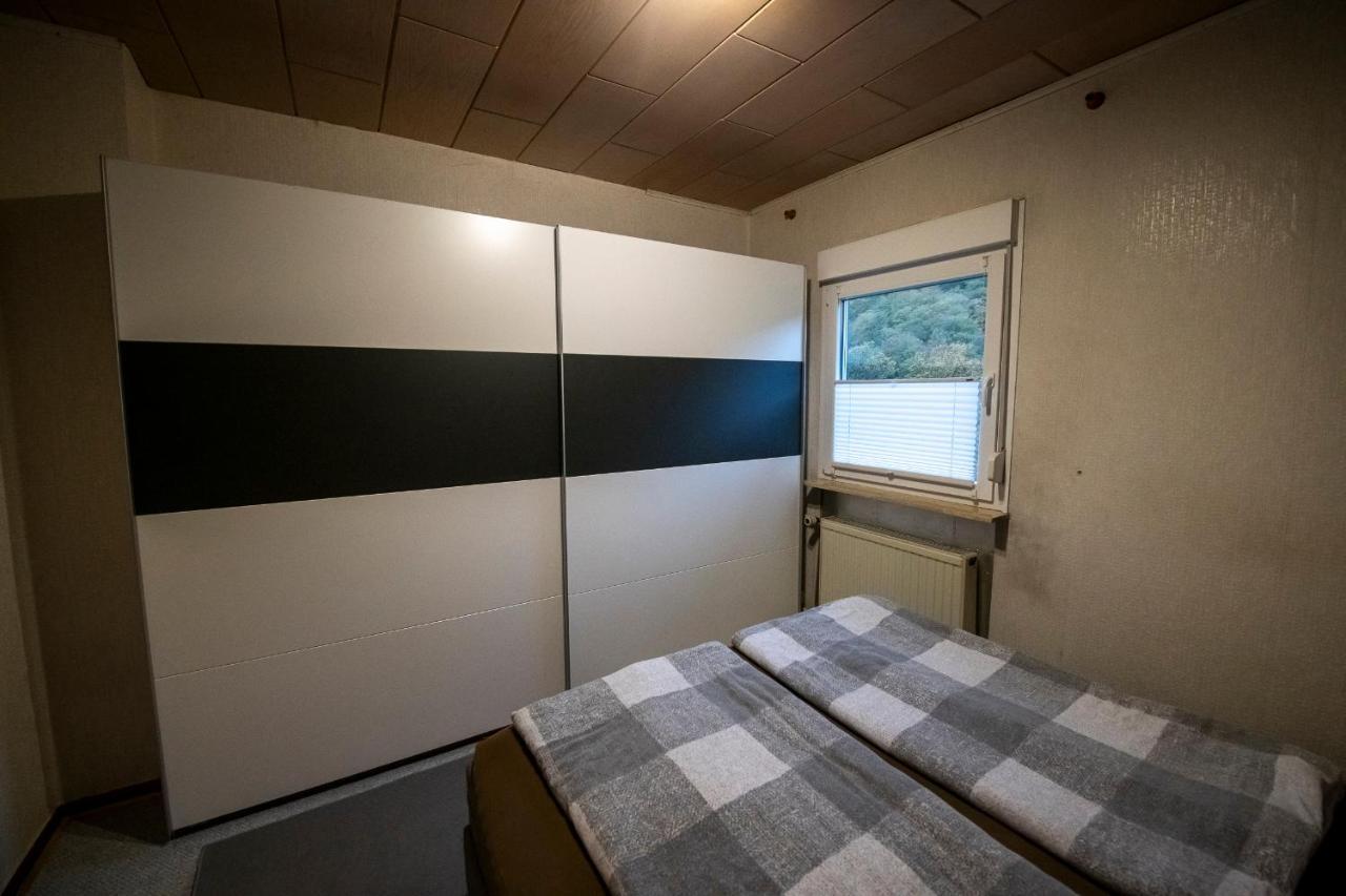 Schoene Ferienwohnung In Ruhiger Lage Altena Buitenkant foto