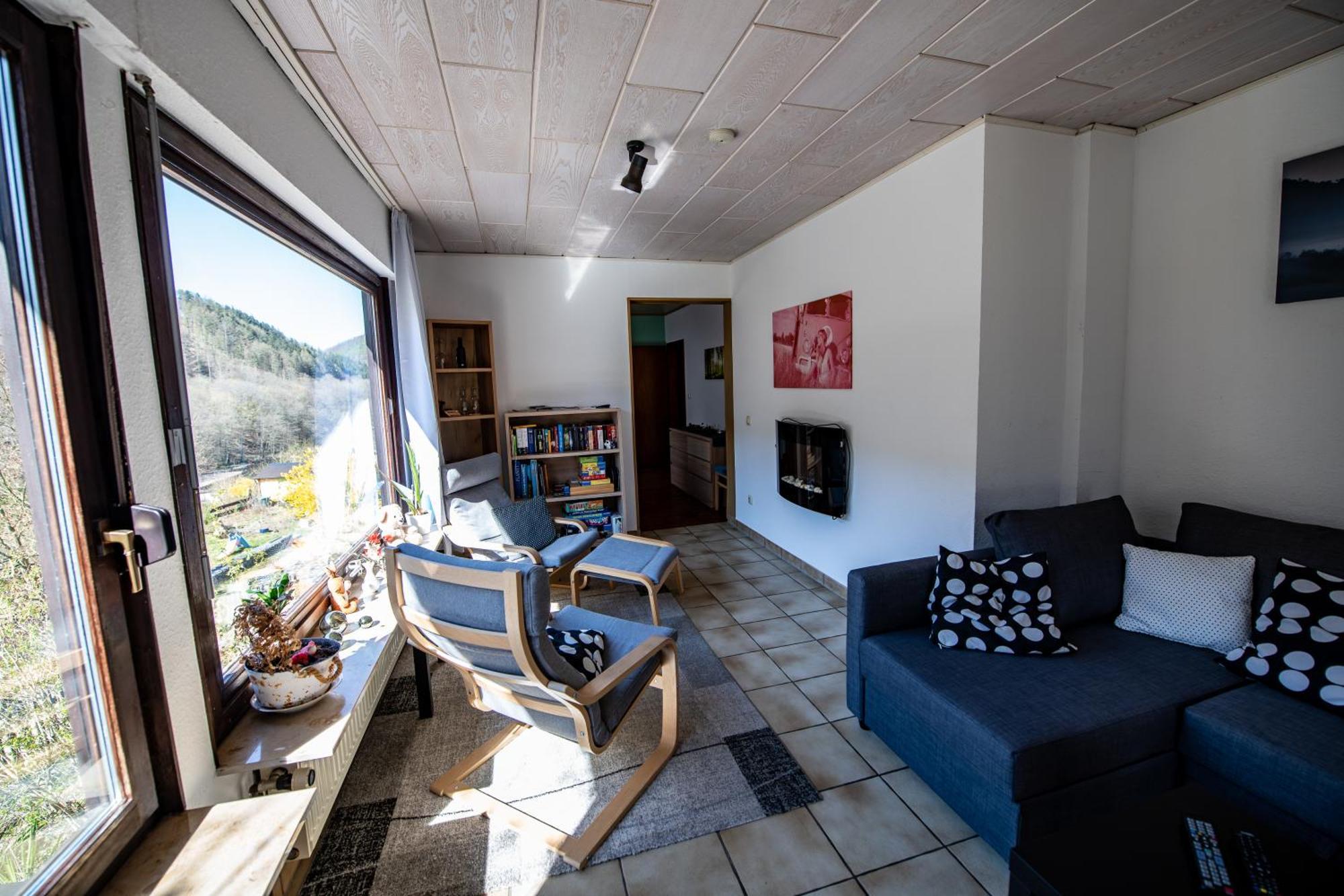 Schoene Ferienwohnung In Ruhiger Lage Altena Buitenkant foto