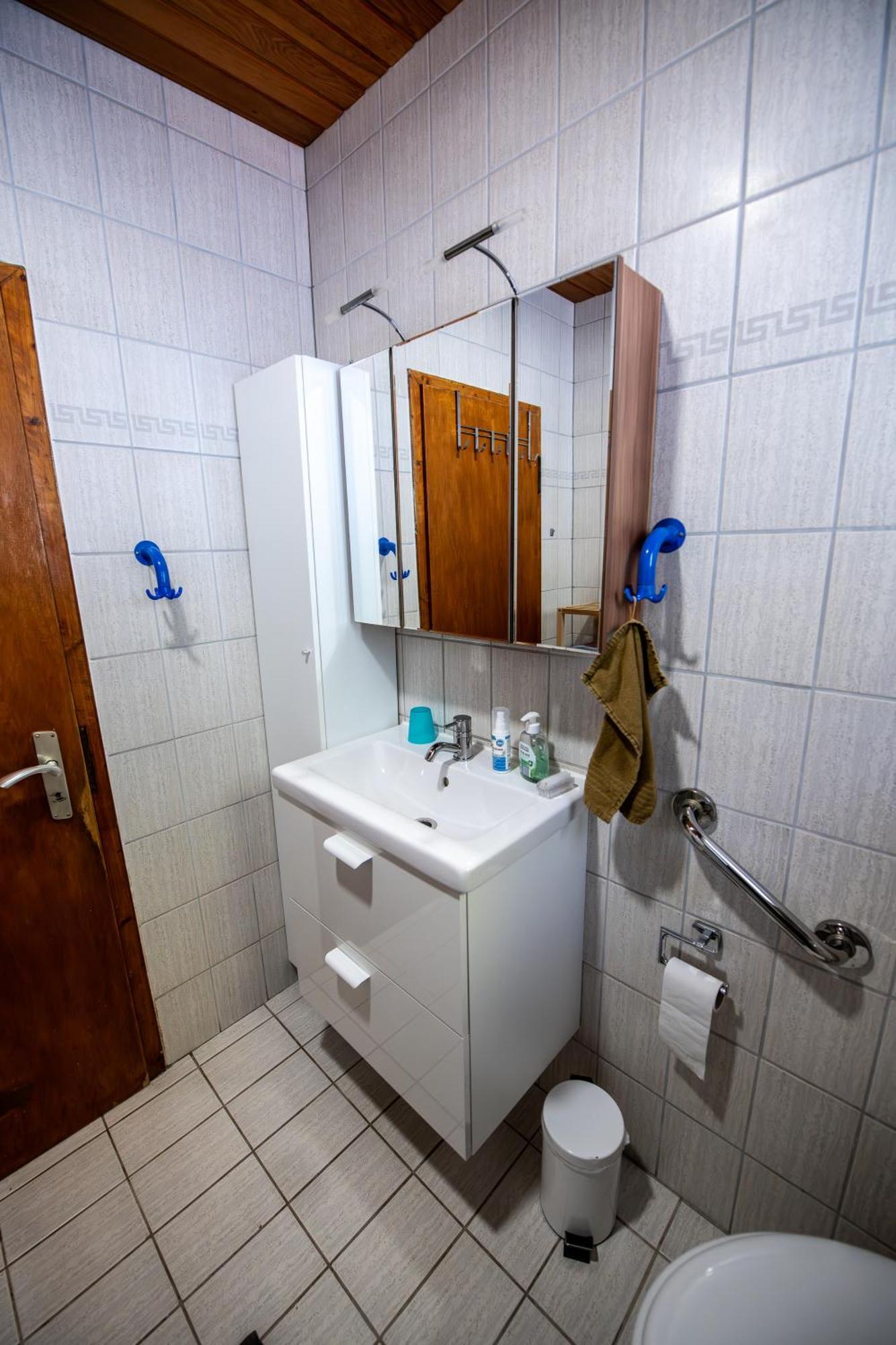 Schoene Ferienwohnung In Ruhiger Lage Altena Buitenkant foto